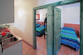 Villaggio Black Marlin